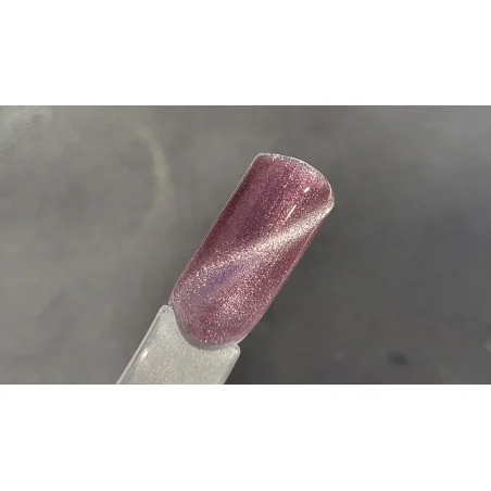 Gel de couleur cateye 9d effect taupe Gel de couleur cateye 9d effect taupe